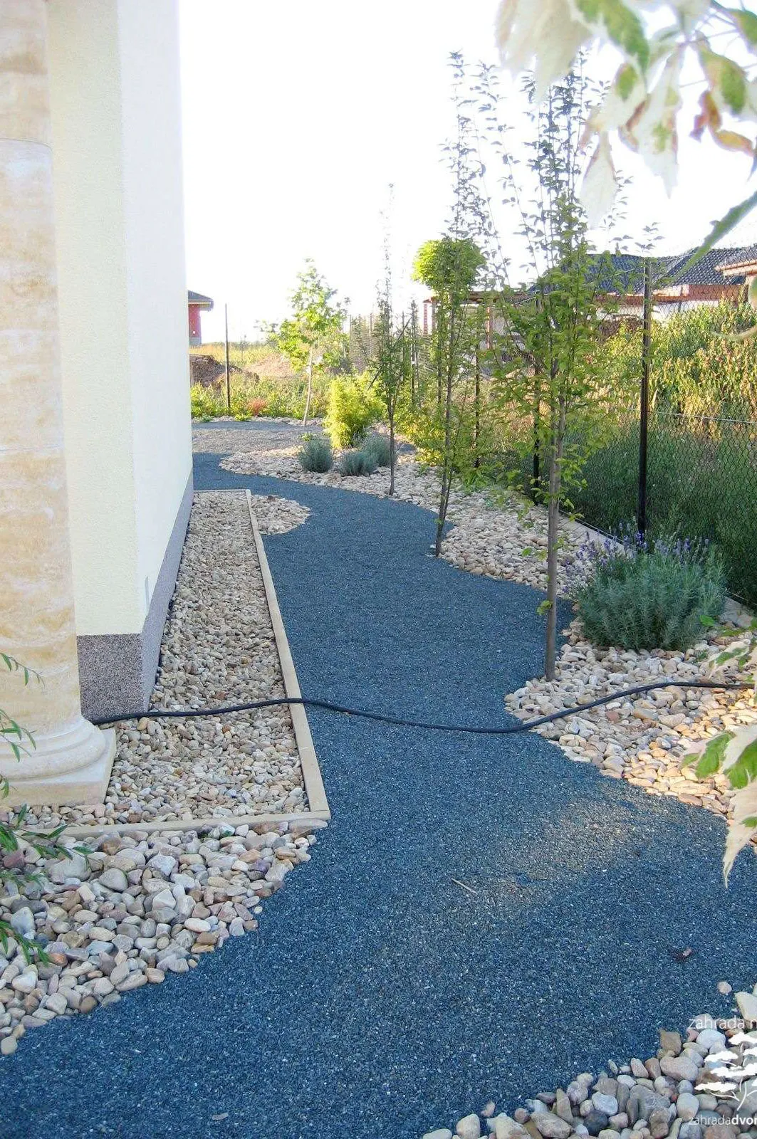 Šlapanice, zahrada s vodopády