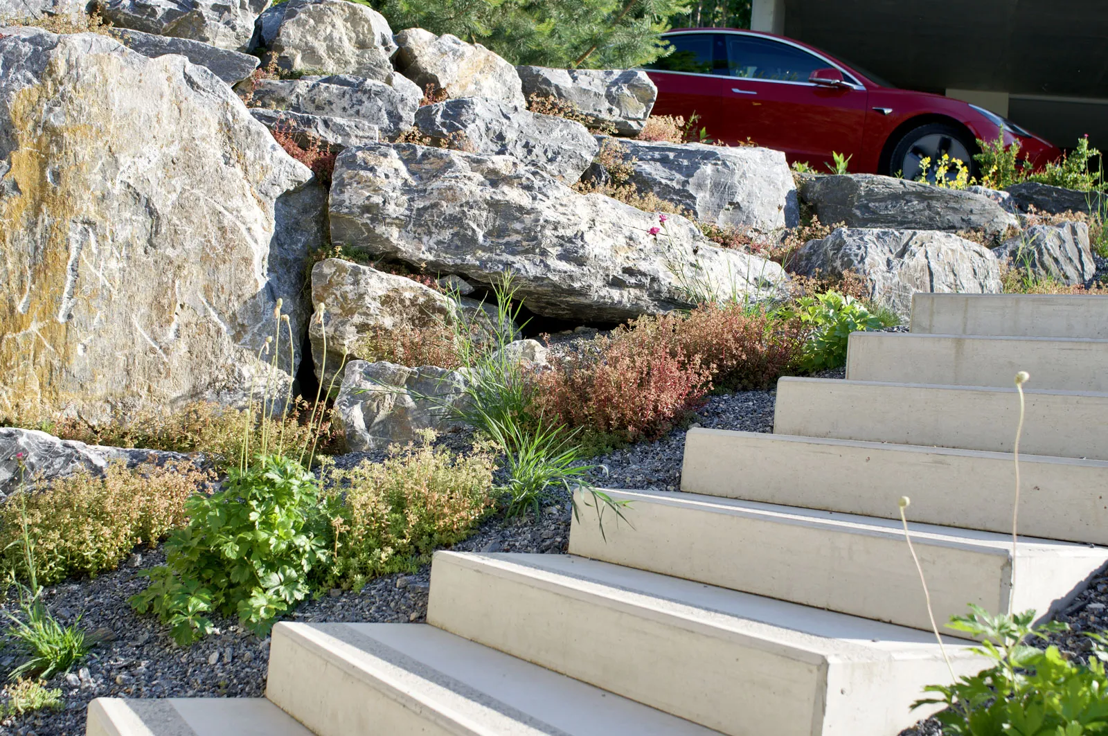 Zahrada se skákacími schody